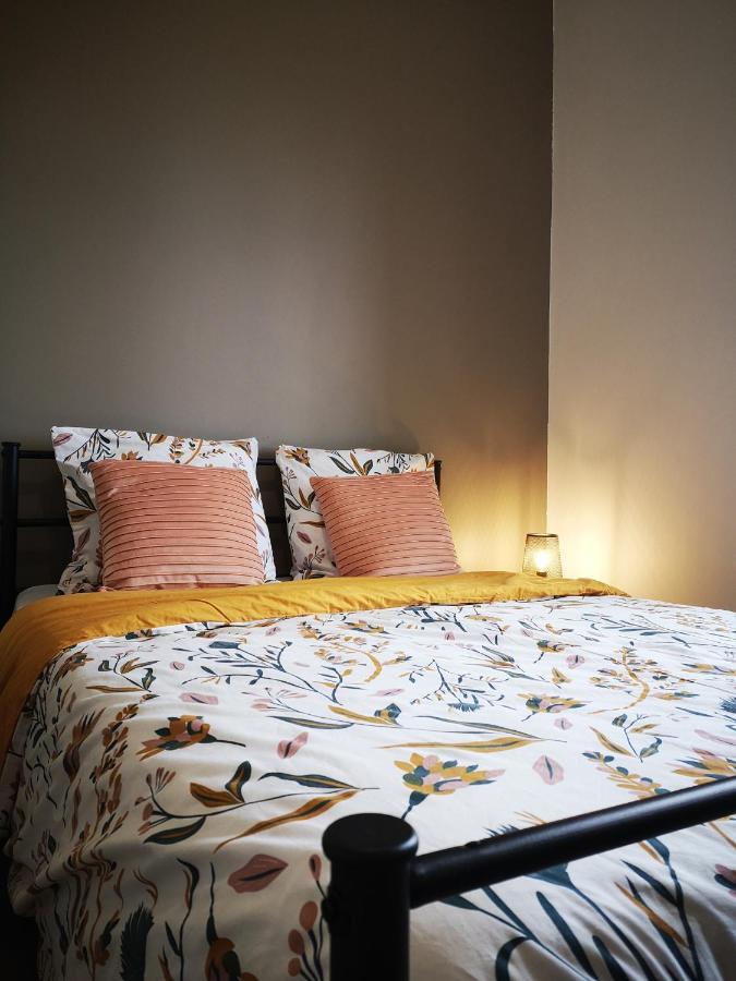 Le Petit Cocon De La Poste Apartment Gourdon-en-quercy Luaran gambar